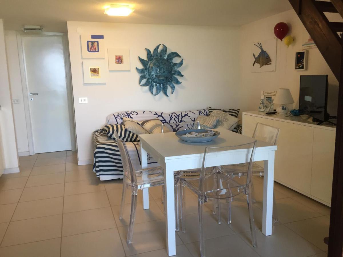 Casa Penny Villa Capo Sperone Exteriör bild