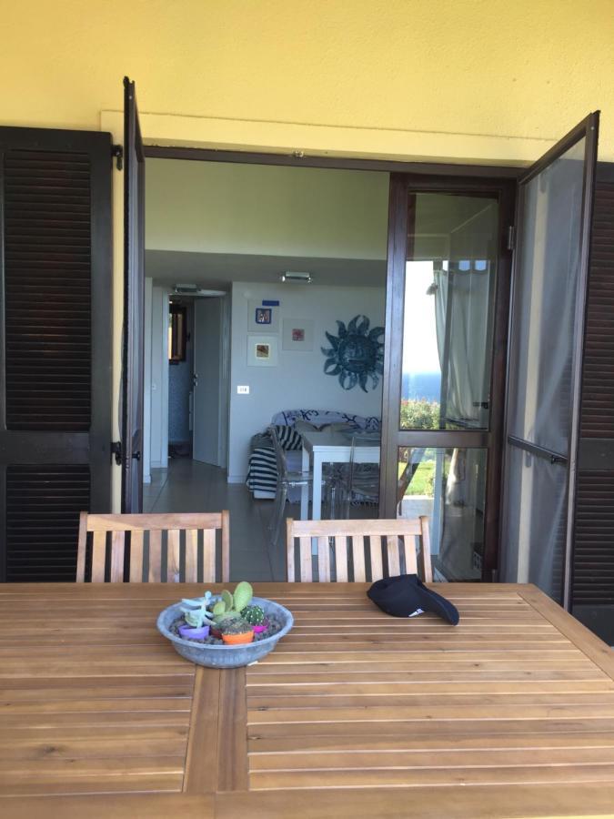 Casa Penny Villa Capo Sperone Exteriör bild